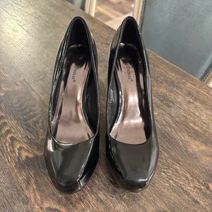 Pierre Dumas Black Heels